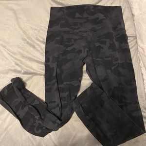 Lululemon align cropped